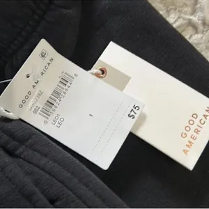 Good American Oversized Black Leo Sweatpants(Size 1,Small) thumbnail 3