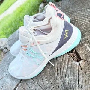 Ryka Women’s Dynamic Pro Running Shoe Size 11 thumbnail 4
