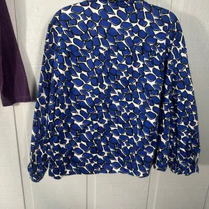 Sandro Blue and White Print Women’s Big Button  Blazer Size 1X EUC thumbnail 6