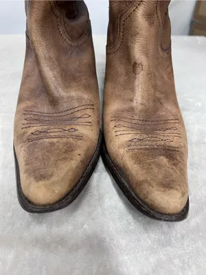 Women's Tan Leather Western Boots pointed toe w/Stud Detail 8 1/2M Cowboy rodeo thumbnail 9
