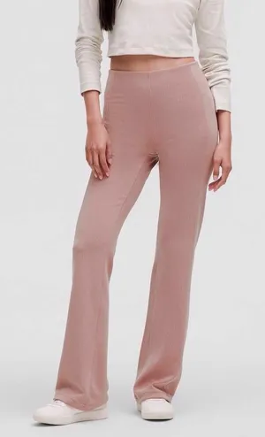 Lululemon Ribbed Softstreme Flared Pant *Regular Twilight Rose Pink Size 2 thumbnail 1