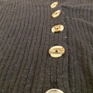 Madewell Shrunken ribbed cardigan sweater black thumbnail 2