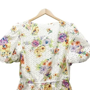 Wayf Top Floral Eyelet Wrap Front Puff Sleeve Cream Blouse Women’s Size Medium thumbnail 5
