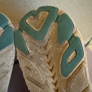 Hoka One One Clifton 8 Teal Women’s size 8 B thumbnail 14