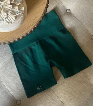 Set Active Sculptflex® Bike Shorts - Mojito Size Small thumbnail 1
