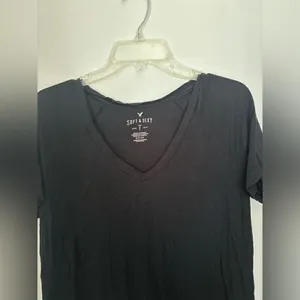 American Eagle Soft & Sexy V Neck Tee Size Small Black thumbnail 6