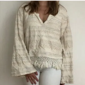 Free People Fringed Chunky Knit Embroidered Sweater Sz Large Flare Sleeves‎ thumbnail 3