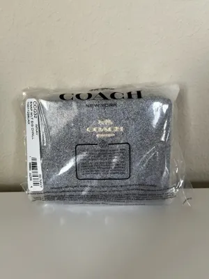 Coach Snap Wallet In Signature Chenille thumbnail 9