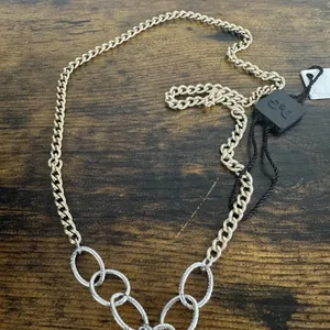 Dolce & Gabbana D&G Gold Tone Pearl Flower Rhinestone Pendant Chain Necklace New thumbnail 4