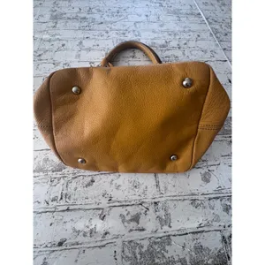 Tignanello Mustard Yellow Pebbled Leather Satchel Buckle Handbag Silver Hardware thumbnail 7