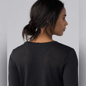 Vintage Lululemon Breeze By Long Sleeve - Black - 6 thumbnail 5