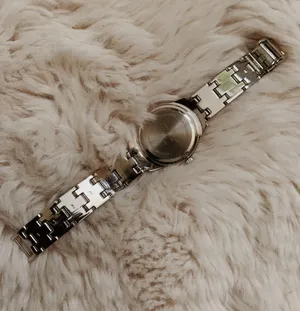 Silver Watch thumbnail 2