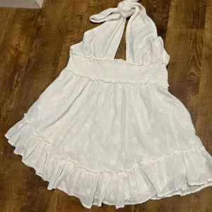 NEW Aerie White Spring Eyelet Fling Mini Dress Sz XL Halter Tie Floral thumbnail 13