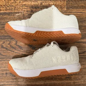 NOBULL White and Brown Athletic Shoes with Minimalist Design Size 6.5W/5M‎ thumbnail 6