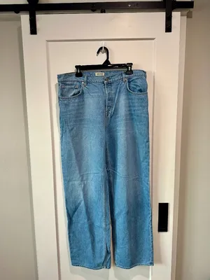 GRLFRND Bella Low Rise Boyfriend Jeans Santa Monica 31 thumbnail 2