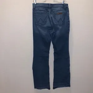 Wrangler Flare Jeans Woman’s 9/11X32 Western Blue Denim thumbnail 5