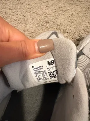 New Balance Sneakers 9060 Women’s thumbnail 6