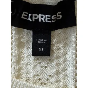 🆕 EXPRESS Ivory Pointelle Knit‎ Flutter Sleeve Peplum Lightweight Sweater XS thumbnail 7