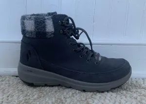 Sketchers Boots  thumbnail 2