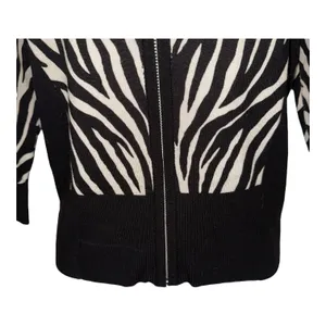 WHITE HOUSE BLACK‎ MARKET Zebra Print Zip Front Cardigan 3//4" Sleeve Sweater XS thumbnail 4