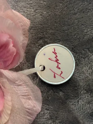 Pink/Pink Ombre Beaded Flower with Pin Back thumbnail 4
