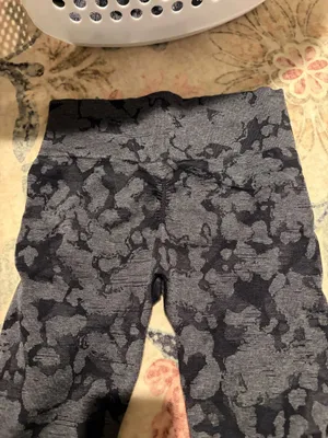 Gymshark Camo Leggings thumbnail 3