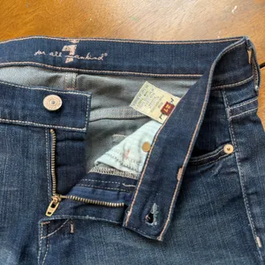 7 For All Mankind 7FAMK Dojo Crop Jeans Medium Wash Size 27 thumbnail 6