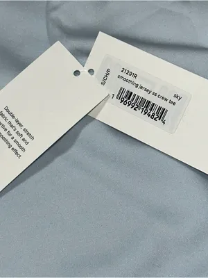 SPANX NWT Size S Light Sky Blue Smoothing Jersey Short Sleeve Crewneck T-Shirt thumbnail 8