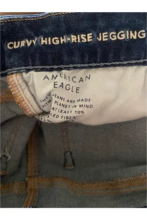 American Eagle Curvy High-Rise Jeans thumbnail 7
