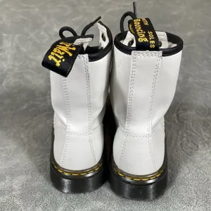 Dr. Martens Luana White Leather Lace‎ Up Combat Boots Women Sz 5 Smooth Punk New thumbnail 4