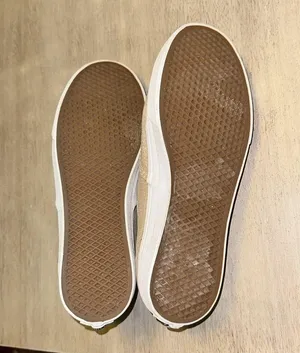 Vans thumbnail 2