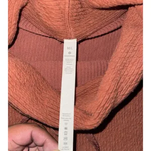 Lululemon Women Retreat Yourself Pullover Sweatshirt Heather Rustic Clay Sz M/L thumbnail 4