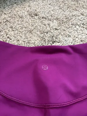 Lululemon Wunder Under SmoothCover High-Rise Bootcut Pant 34" size 6 thumbnail 4