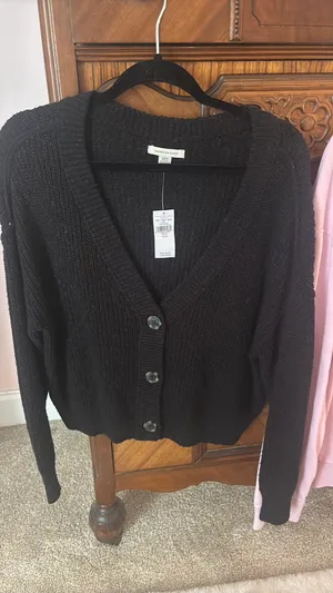 American Eagle Black Sweater thumbnail 1