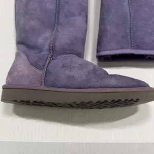 UGG Australia Classic Tall 5815 Boots Womens 5 Purple Sheepskin Lined‎ Winter thumbnail 2