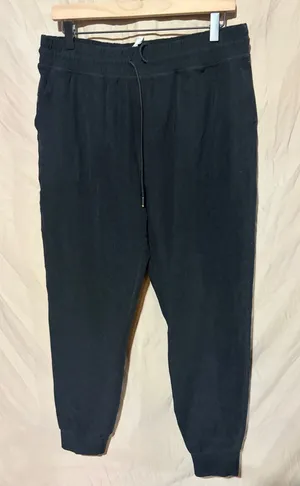 Beyond yoga joggers thumbnail 1