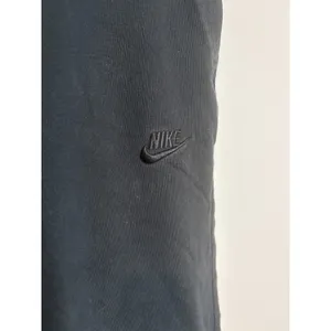 Nike black wide leg cropped sweatpants thumbnail 5