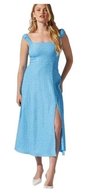 ASTR The Label Crinkle Shoulder Midi Dress with Slit Blue Size Large thumbnail 1