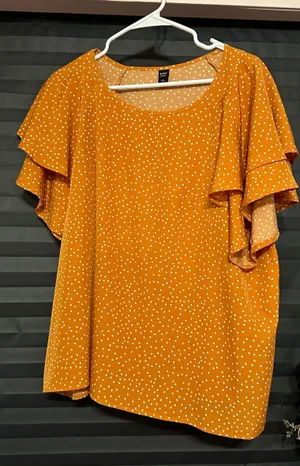 SheIn Polka Dot Blouse thumbnail 1