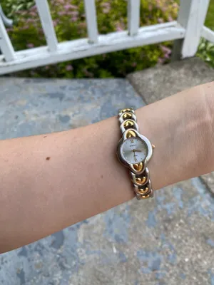 vintage watch with heart detailed band thumbnail 3