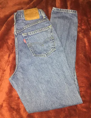 Levi's Mom Jeans thumbnail 2