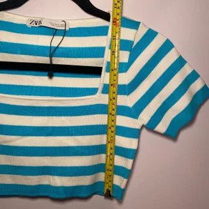 NWOT Zara Blue White Stripe Square Neck Cropped Top Going Out Women size Medium thumbnail 7