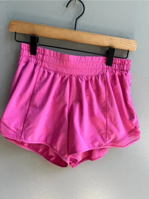 Lululemon Hotty Hot Short II *Long 4" Pink Highlight Size 6 thumbnail 4