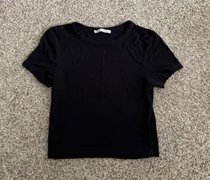ZARA Top thumbnail 1
