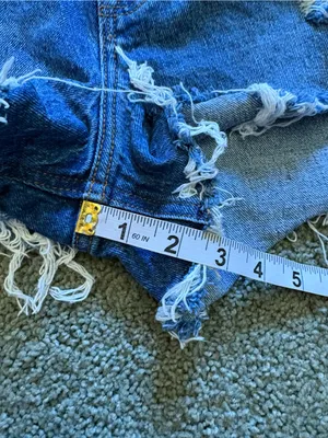 Abercrombie & Fitch Curve Love The Mom Short High Rise Size 30/10 Distressed thumbnail 5