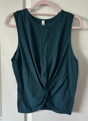 Lululemon Crescent Tank thumbnail 1