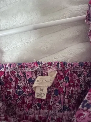 Sim & Sam Floral Top thumbnail 3