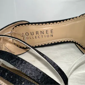 Journee Collection Women's 6.5 MW Black Luela Glitter Ankle Wrap Pump thumbnail 7