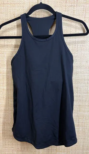 Lululemon Black Racerback Tank Top with Built-in Shelf Bra Size 6 W1AS2S thumbnail 1