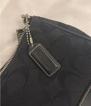 Coach Vintage Black Shoulder Bag thumbnail 3